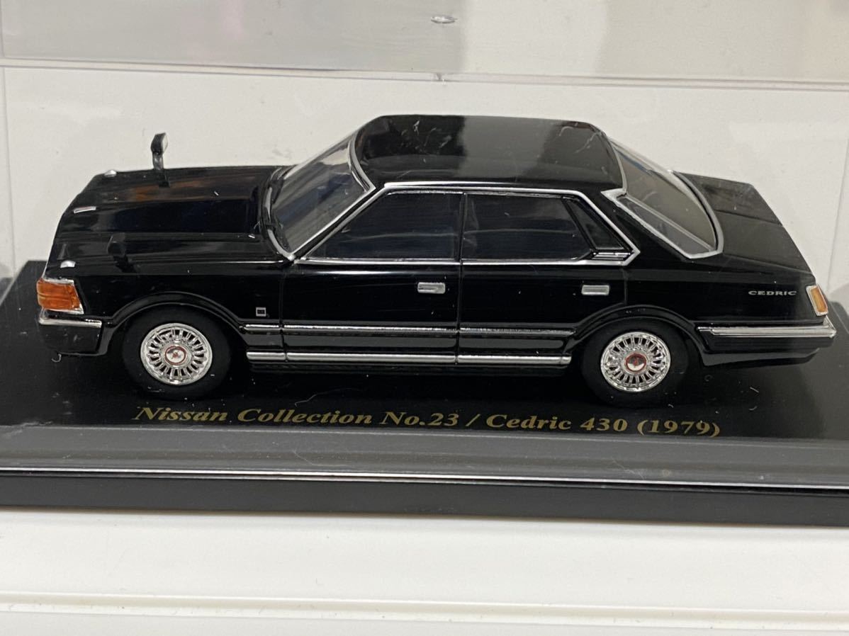  Nissan Cedric 430 миникар Ixo 1/43 NISSAN