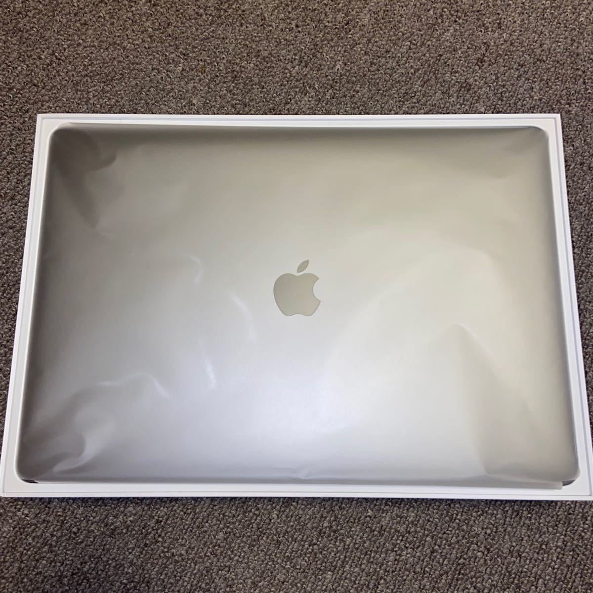 【極美品】MacBook Pro 2019 16gb i7 15インチ Apple Touch Bar