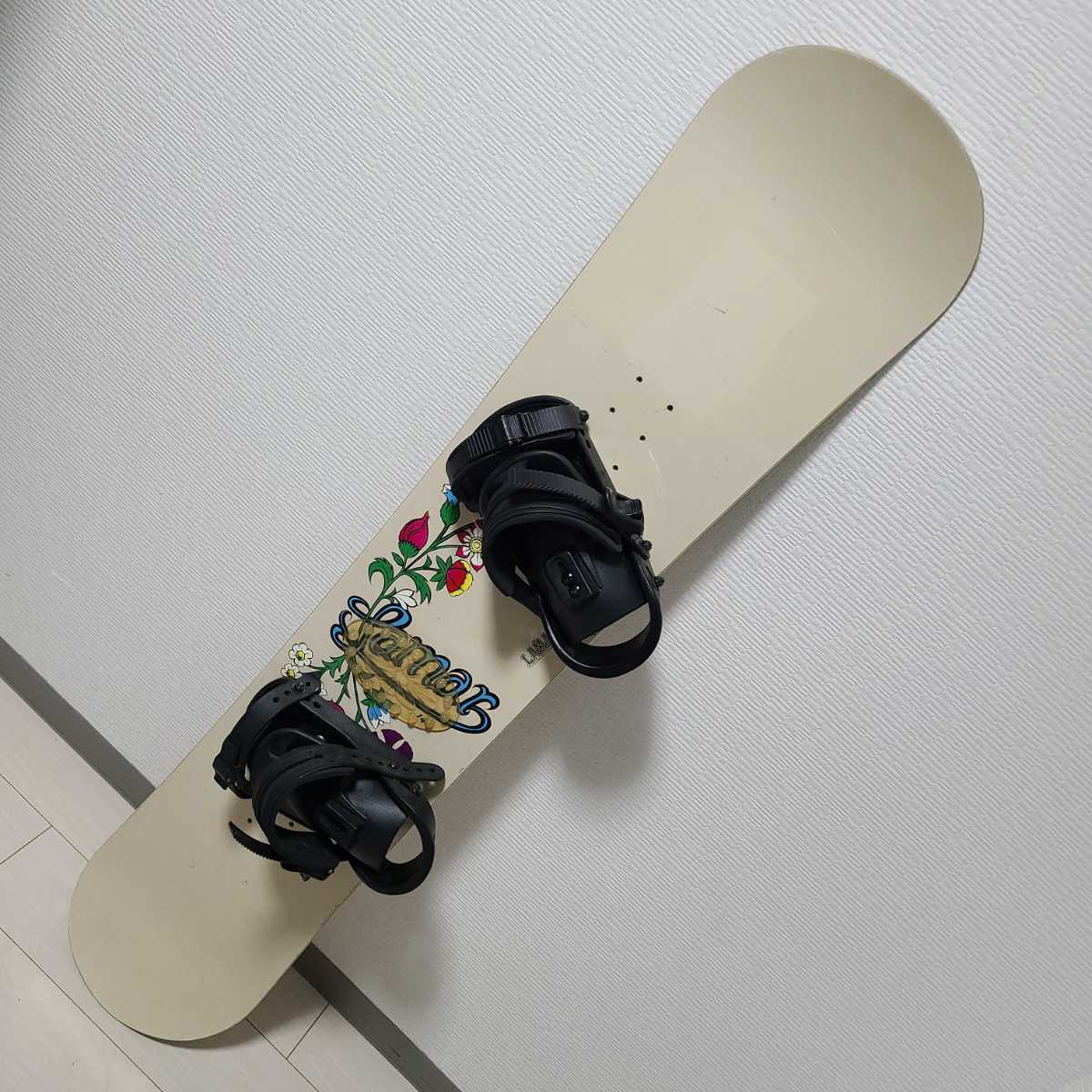 大切な人へのギフト探し BURTON Charger 148cm キャンバーモデル 美