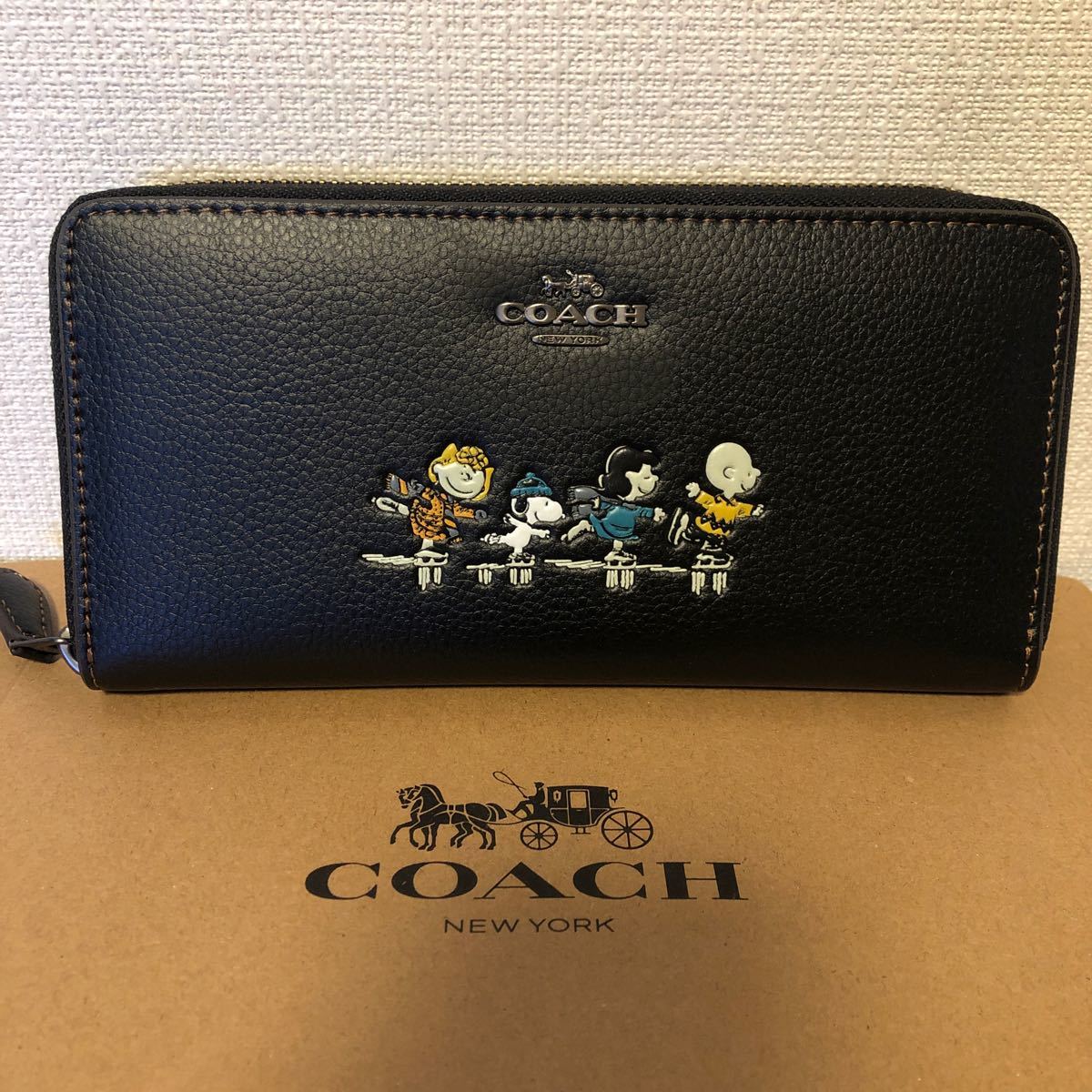 ポケット⊣ COACH - 新品 COACH コーチ 16122B スヌーピー コラボ