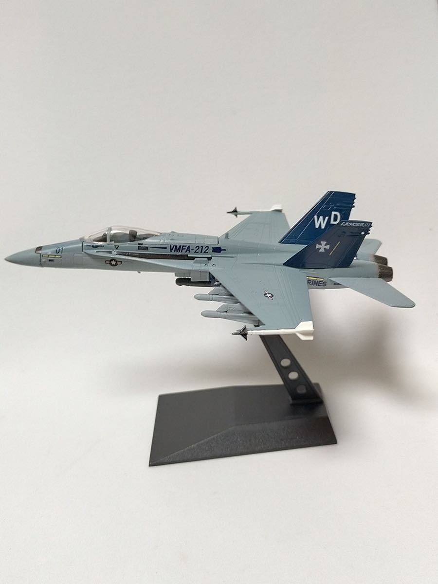 1/144 F/A-18C Hornet high bijiVMFA-212 LANCERS J Wings no. 4.+α #01 Cafe Leo Lancer z