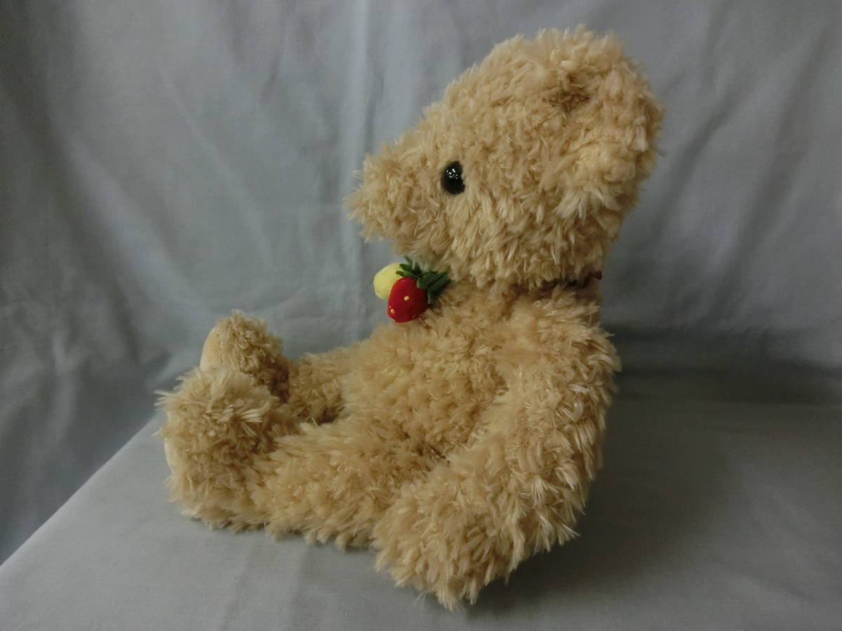 『WILD Straw berry Bear/ワイルドストロベリーベア　ぬいぐるみ・オルゴール付　全長約38cm・テイクオフ』クマ・熊・くま　おもちゃ_画像3