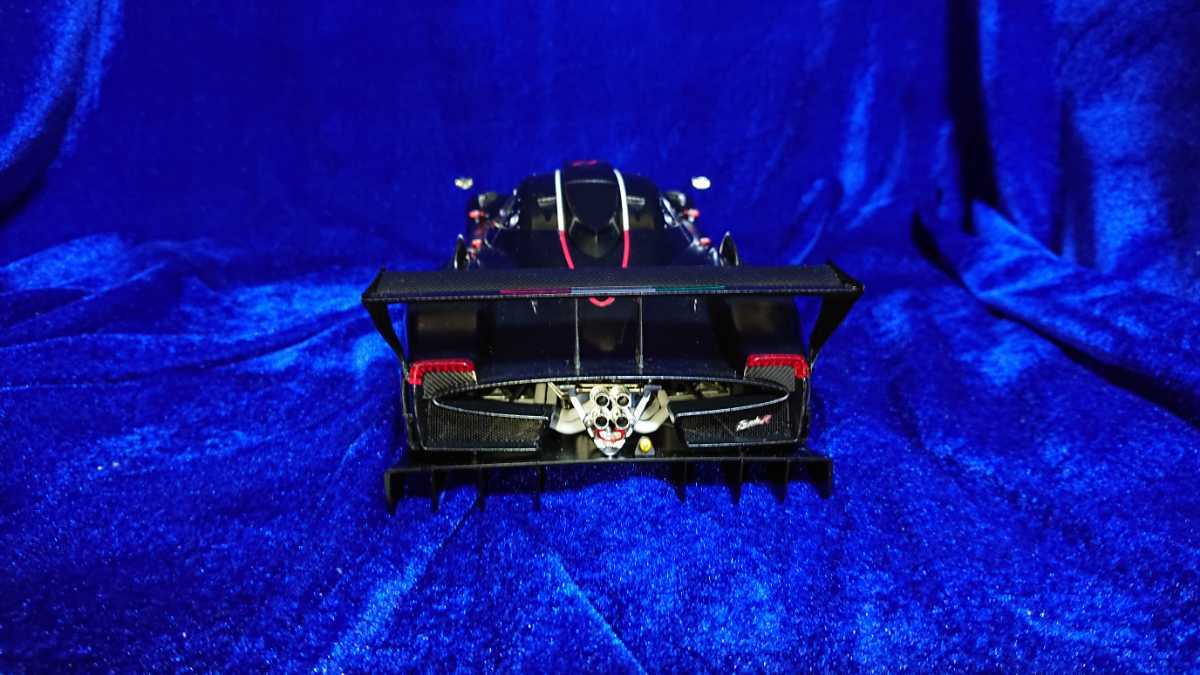 1/18 AUTOART オートアート PAGANI ZONDA R パガーニ ゾンダ 1/18 AUTOART オートアート PAGANI ZONDA R パガーニ ゾンダ