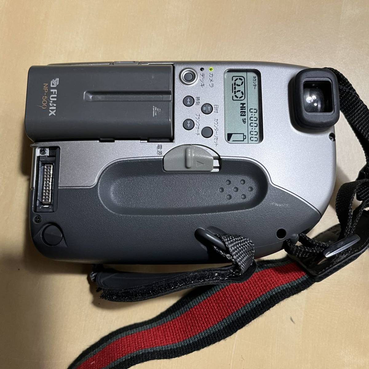 Yahoo!オークション - FUJI FUJIX Simple-Hi8 8ミリビデオカメラ Yahoo!オークション - FUJI FUJIX Simple-Hi8 8ミリビデオカメラ