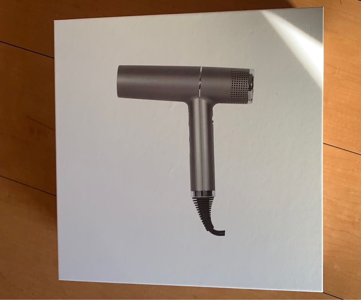 ufv ライトヘアードライヤー ufv light hair dryer新品未使用 美容家電