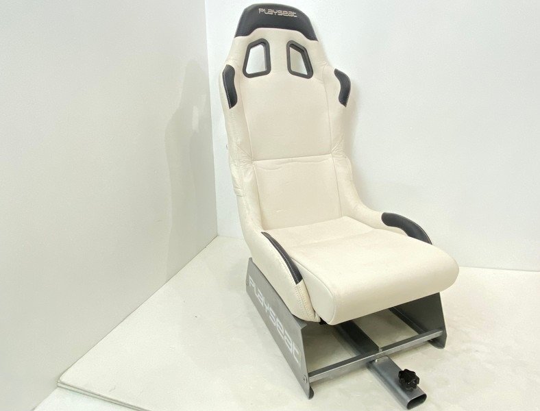 木造 Playseat Evolution ホワイト プレイシートエボリューション