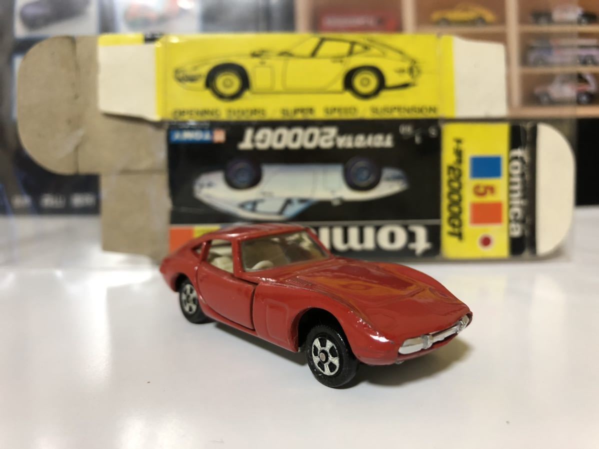 Yahoo!オークション - トミカ トヨタ2000GT 1A 赤 黒箱 日本製 Yahoo!オークション - トミカ トヨタ2000GT 1A 赤 黒箱 日本製