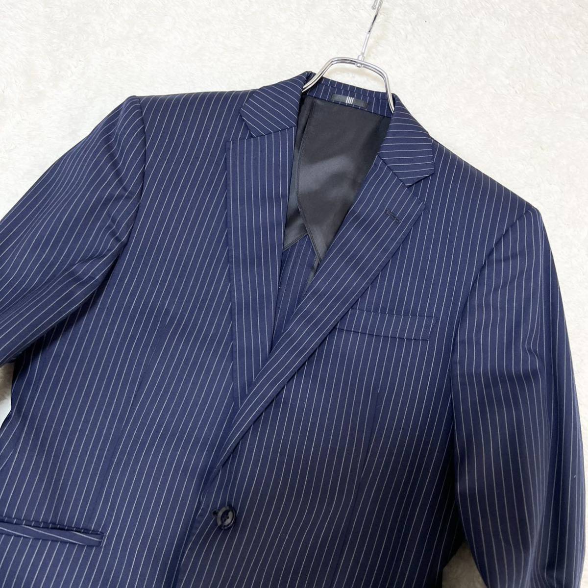 美品 スーツセレクト【圧巻の3ピース】3P スーツセットアップ ネイビー ストライプ M相当AB5 ベスト ジレ シングル 2B SUIT SELECT 1円スタ