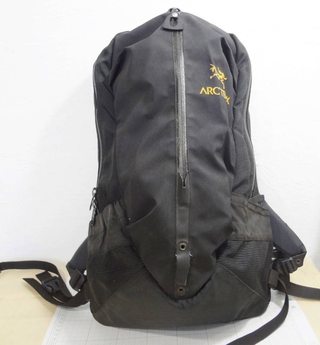 補修 使用感有 格安】ARC'TERYX アークテリクス アロー22 補修 使用感有 格安】ARC'TERYX アークテリクス アロー22