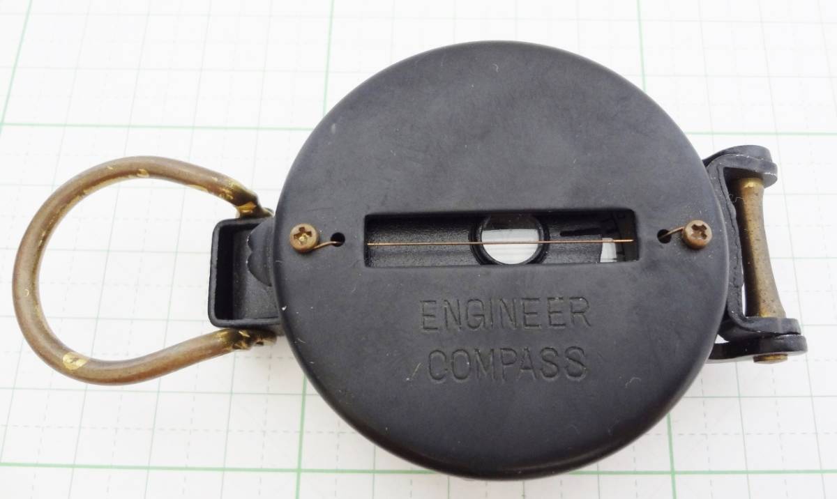 ENGINEER COMPASS　ミリタリー　軍隊 方位磁石 磁石 直径約５㎝_画像2