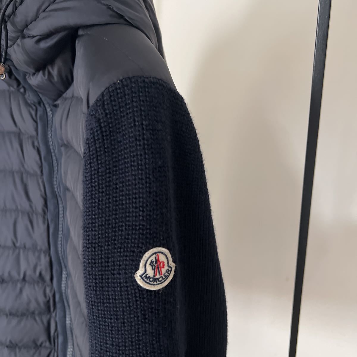 MONCLER ハイブリッドダウンニット サイズS ネイビー 定番モデル