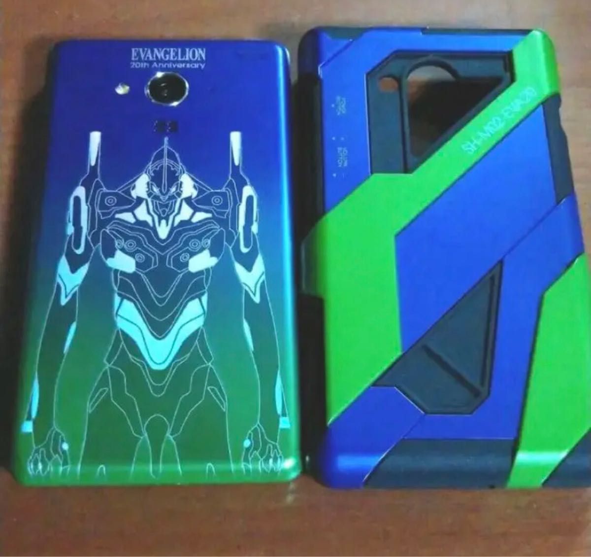 ❤️お買い得❤️ エヴァンゲリオン スマートフォン SH-M02-EVA20 スマホ-