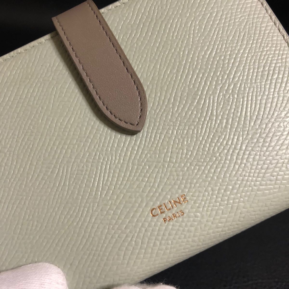 【極美品】CELINE セリーヌマルチファクションストラップ セリーヌ財布