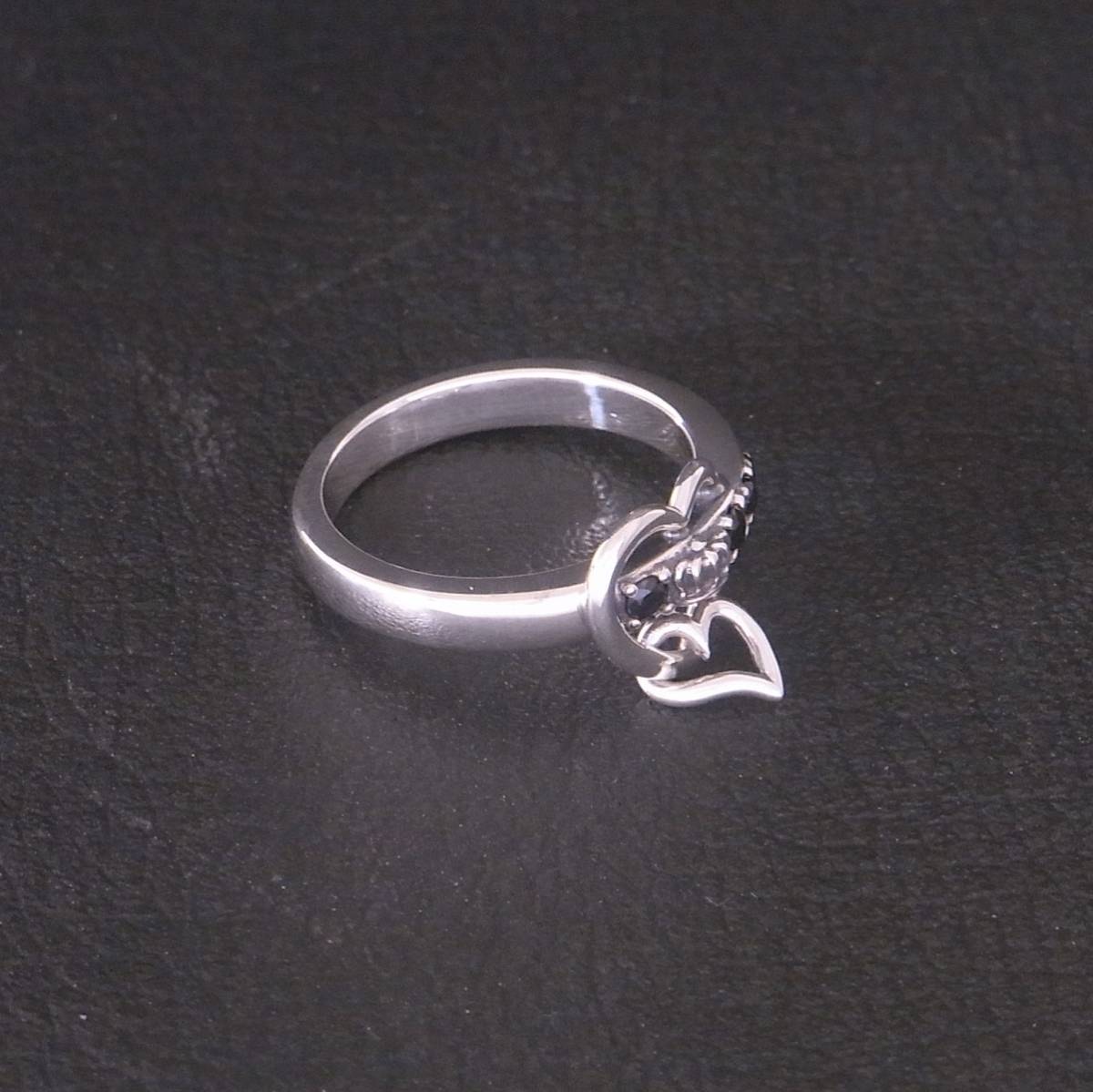  as good as new beautiful goods JUSTIN DAVIS Justin Davis LUV&HATE ring silver 925 9 number 3.4g Heart Crown ..