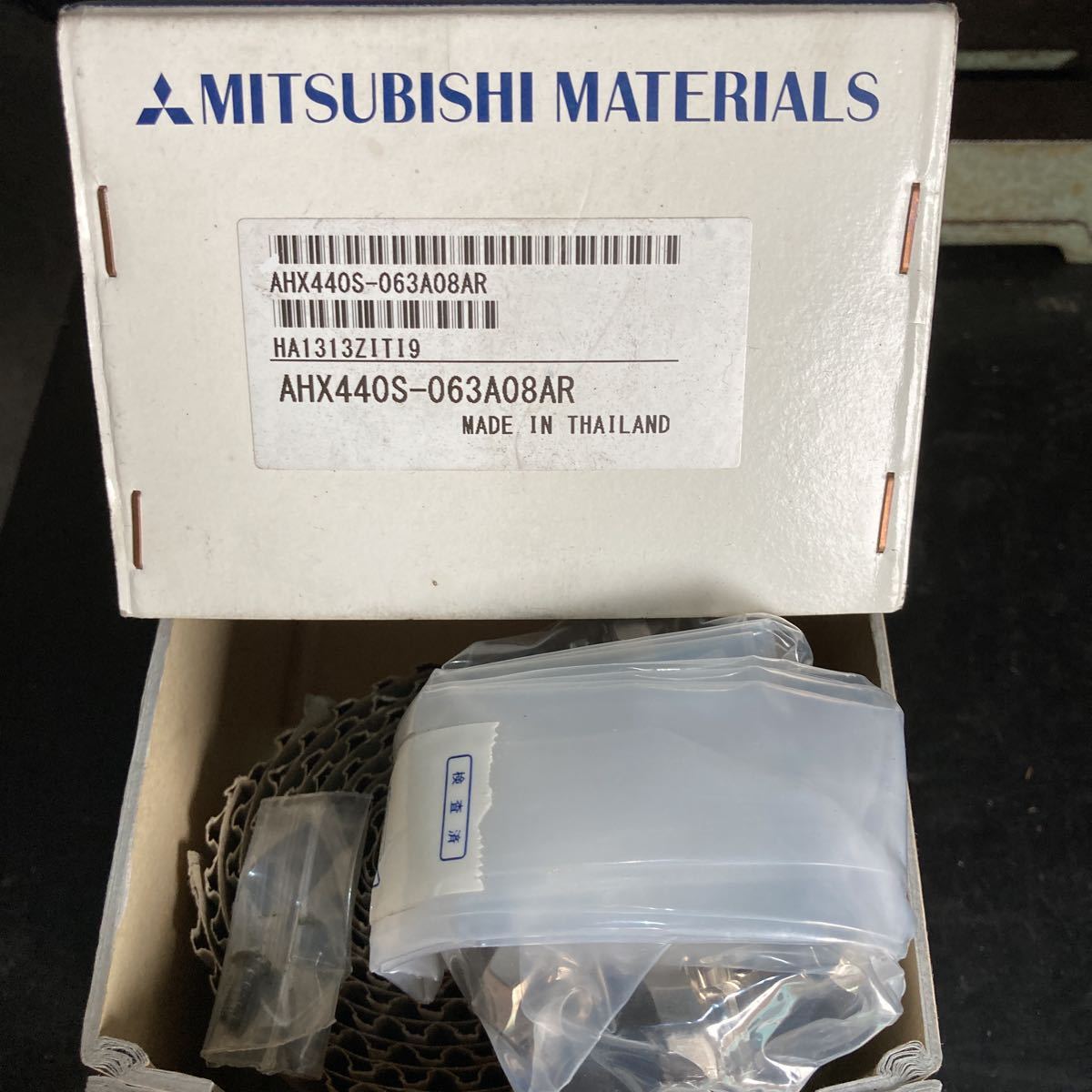 出産祝い F-8 三菱マテリアルφ63フェースミル14コーナー仕様AHX440S-063A08AR 新品 正面フライス平面端面カッタ フライス盤 出産祝い F-8 三菱マテリアルφ63フェースミル14コーナー仕様AHX440S-063A08AR 新品 正面フライス平面端面カッタ フライス盤