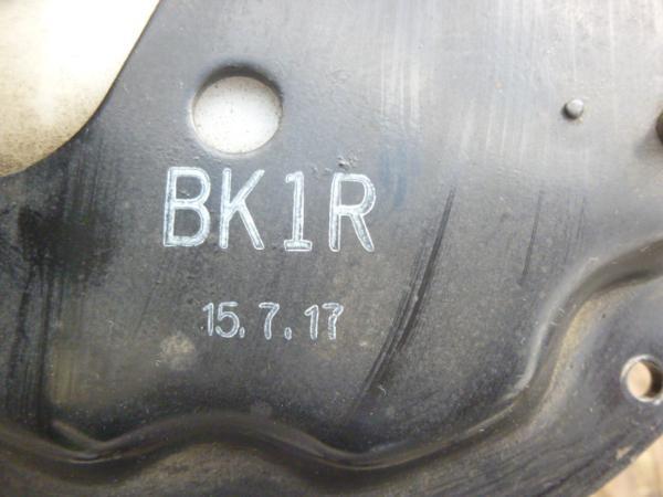 ファミリアワゴン　16年 　LA-BJ5W 　燃料ポンプ　BK1R_画像4