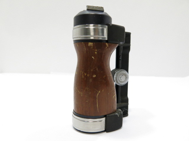 [ secondhand goods ]PENTAX 6x7 wooden wood grip Pentax [ tube KY472]