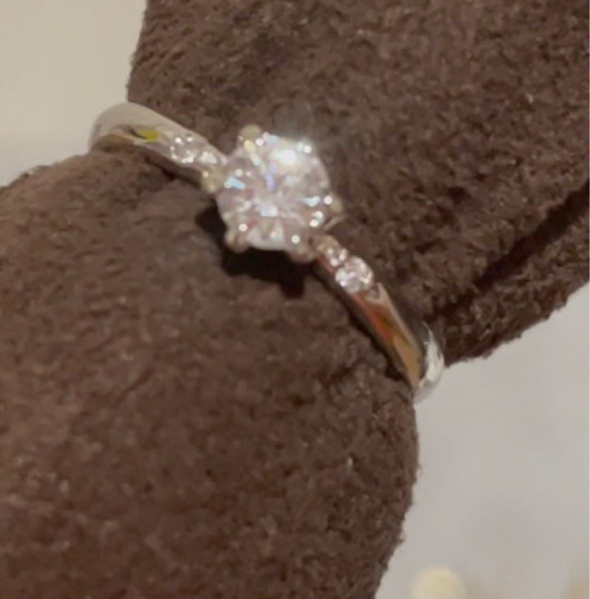 美品 K18WG カラーストーン クオーツ 2.32ct ダイヤ リング 指輪 公式