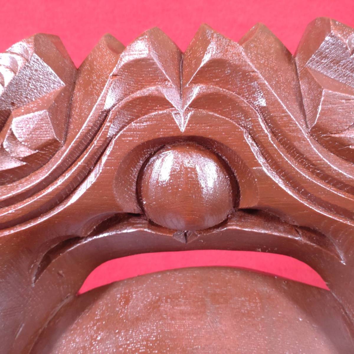 玉鱗作 木魚 特大 座布団 撥付 仏教美術 仏具 法具 仏壇 寺院 玉鱗作 木魚 特大 座布団 撥付 仏教美術 仏具 法具 仏壇 寺院