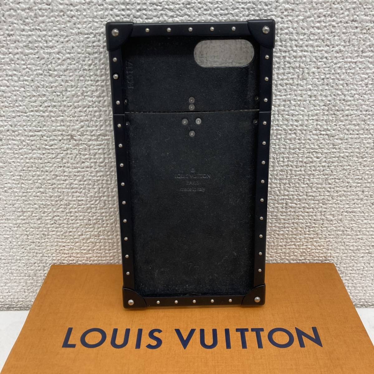Louis Vuitton　ルイヴィトン　モノグラムエクリプス　アイトランク　iPhone7Plus　M64489　iPhoneケース_画像3