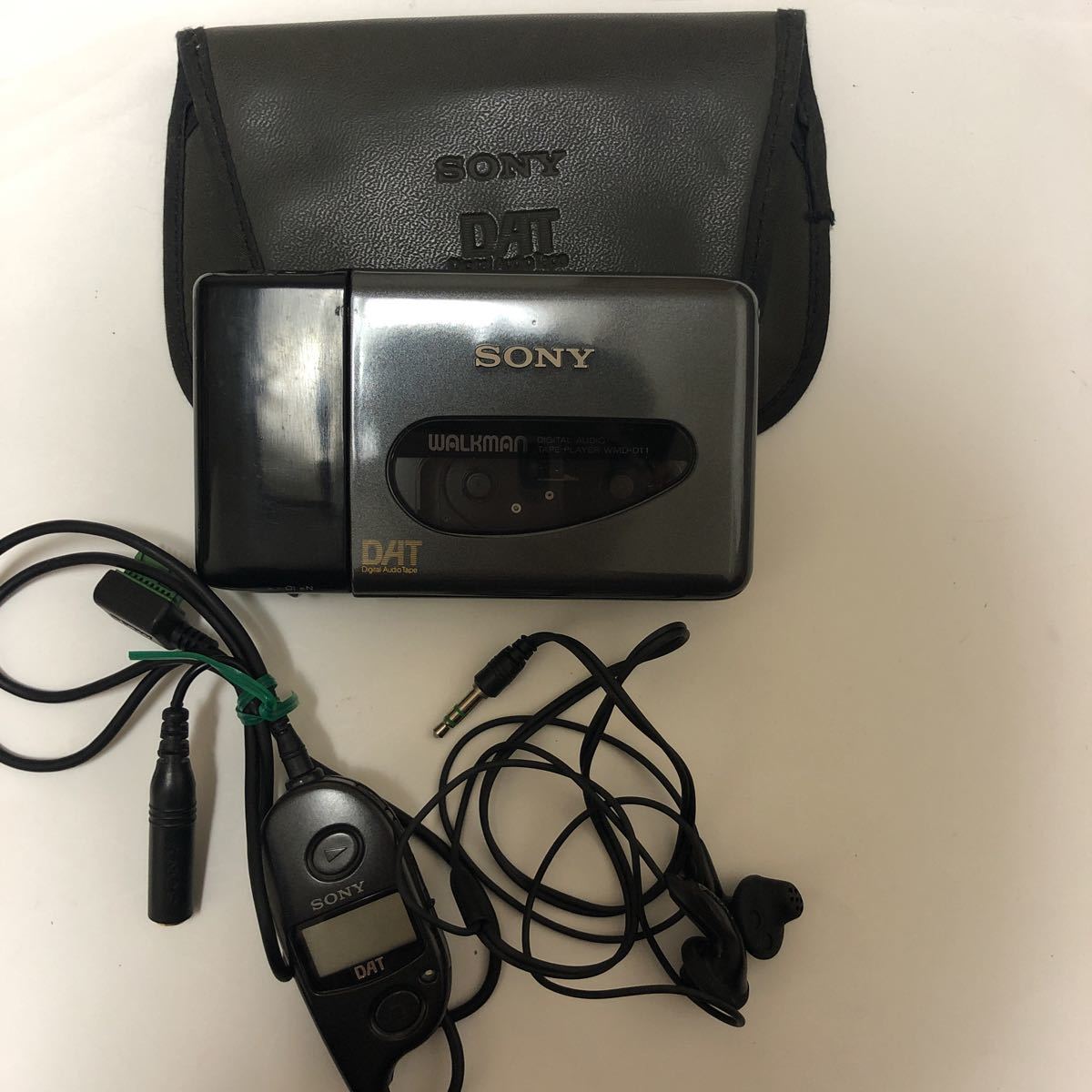 激レア!! SONY WMD-DT1|ポータブルプレーヤー www.smecleveland.com