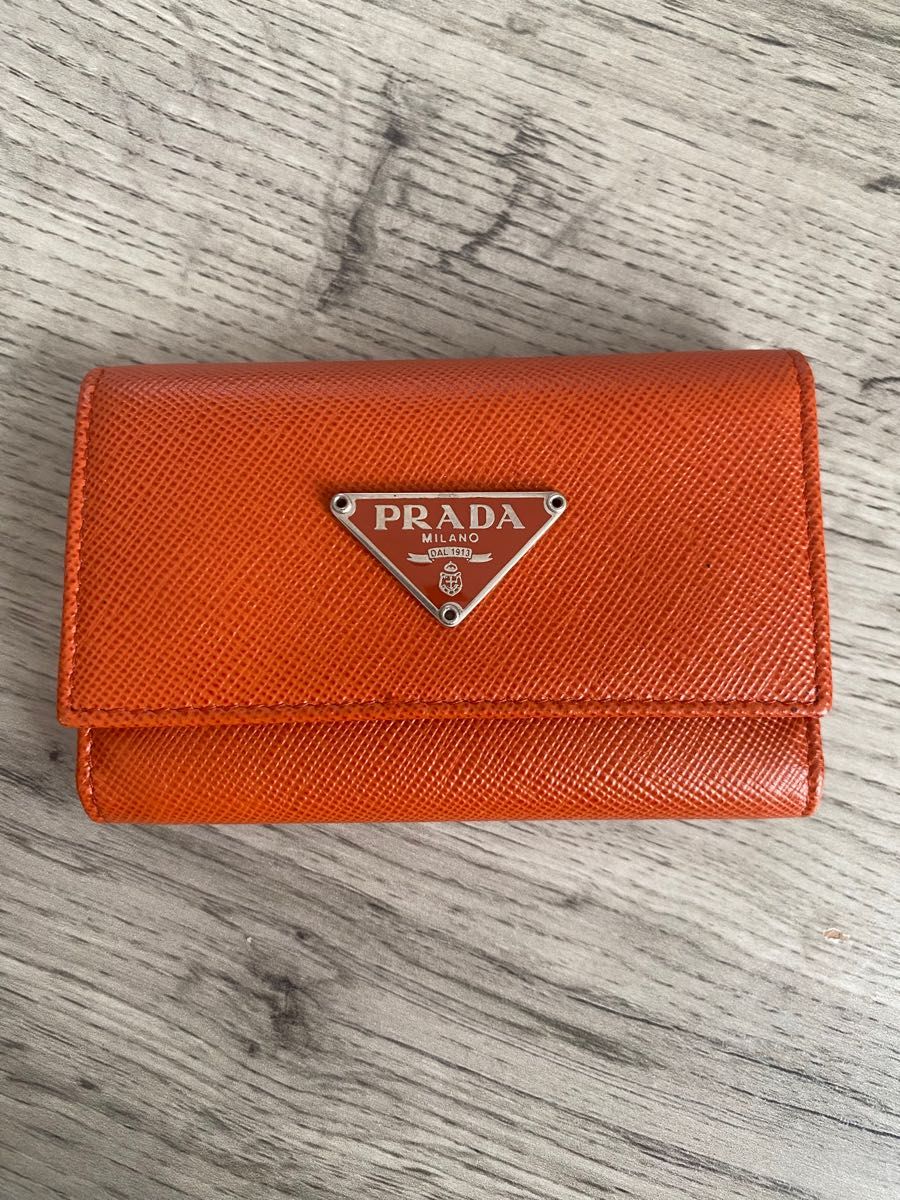 PRADA プラダキーケース オレンジ レディースファッション 財布、帽子