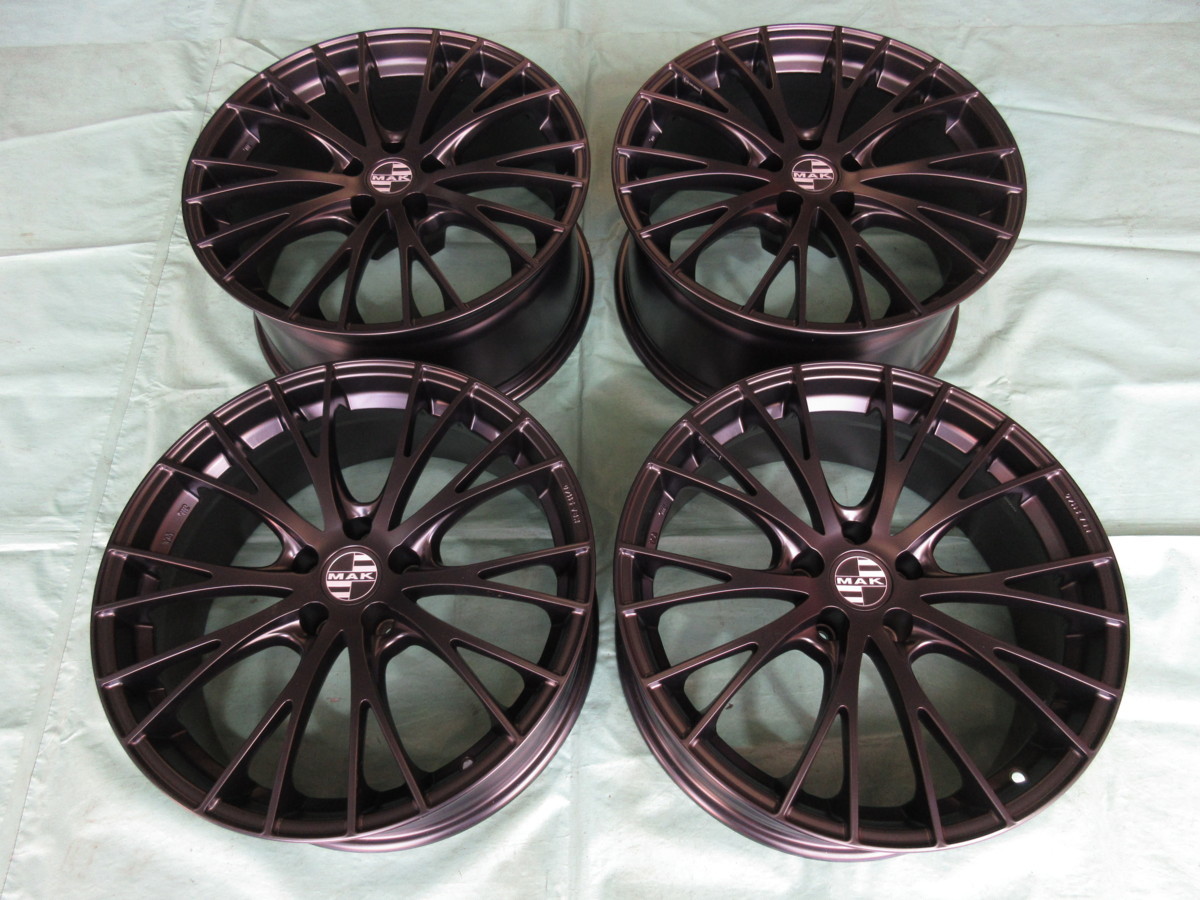 【爆買い!】 MAK & 255/55-18 235/60-18 DM-V3 BLIZZAK ブリヂストン スタッドレス 新品 レネン ポルシェ・マカン 4本セット Semi-MB スタッドレスタイヤ