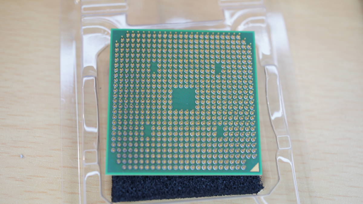 [Socket S1*90nm]AMD Turion 64 X2 TMDTL50HAC4CT