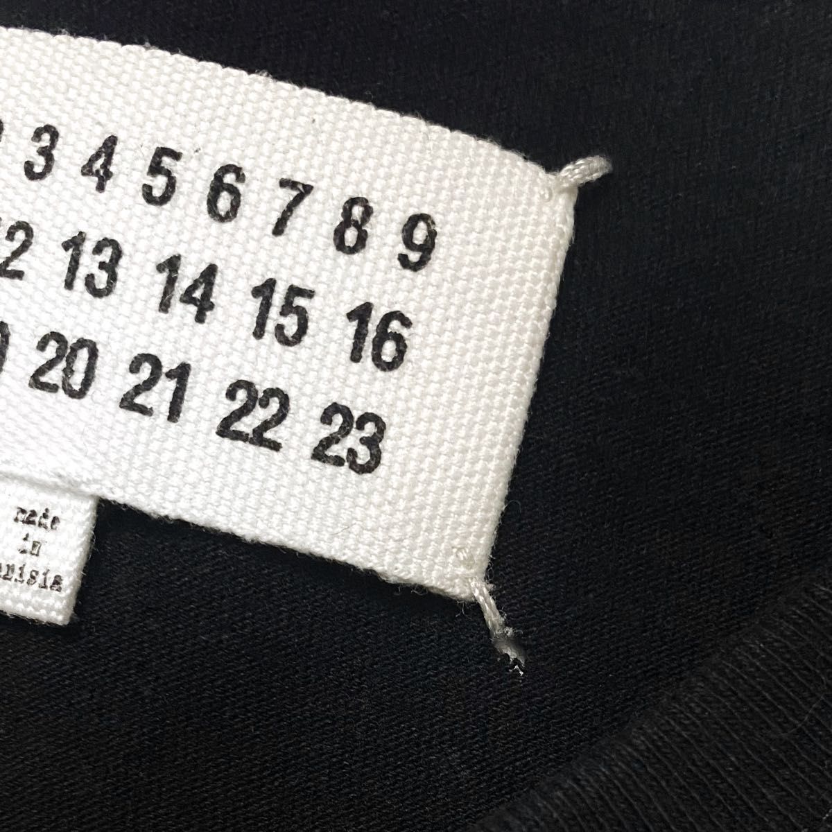 Maison Martin Margiela メゾン マルタン マルジェラ カレンダー Maison Martin Margiela メゾン マルタン マルジェラ カレンダー