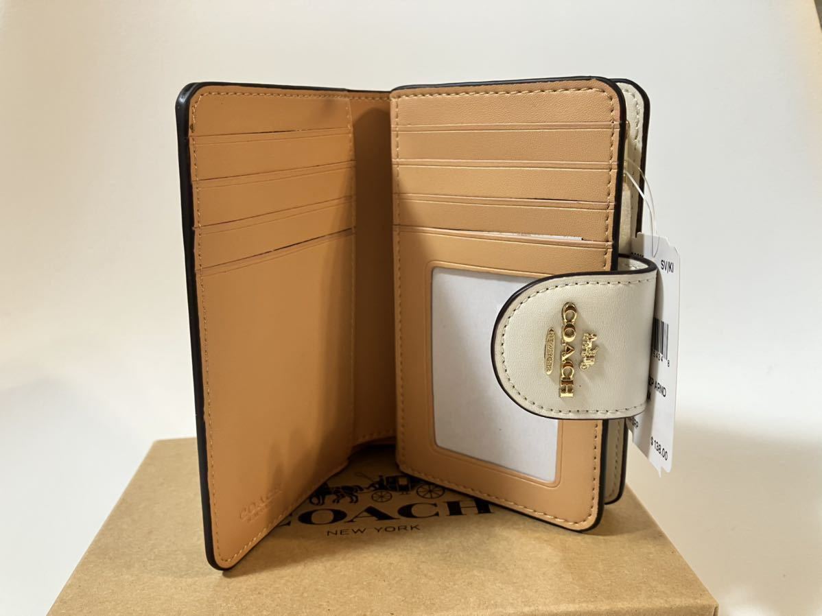 COACH コーチ 財布 二つ折り財布 レディース 新品 未使用 COACH コーチ 財布 二つ折り財布 レディース 新品 未使用