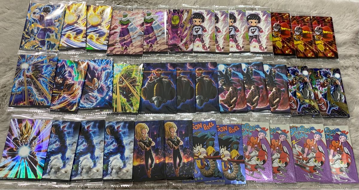 ドラゴンボール超 スーパーヒーロー&イタジャカード大量セット