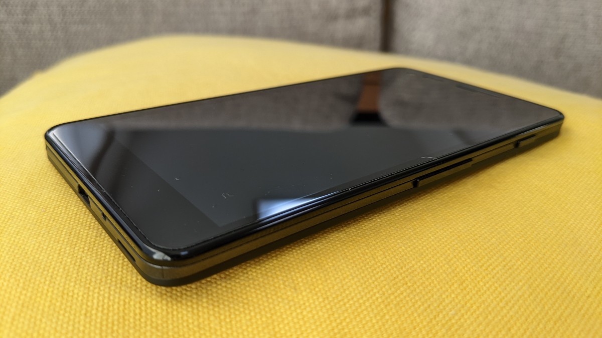 美品 SIMロック解除済 SoftBank KYOCERA DIGNO G 602KC ブラック 美品 SIMロック解除済 SoftBank KYOCERA DIGNO G 602KC ブラック