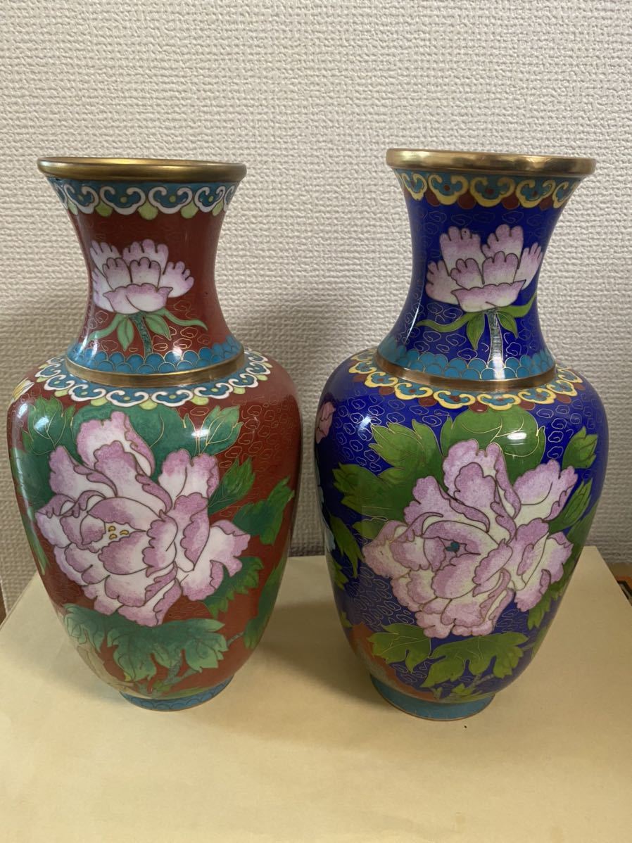 中国美術 中国 七宝焼 景泰 藍 琺瑯 彩 紋花一對 古玩 出 銅製年代不明唐物2点