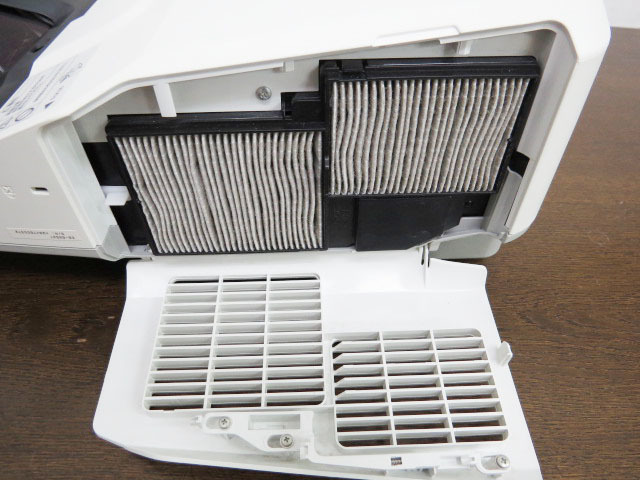 動作品 【ランプ残量90%】エプソン 超短焦点液晶プロジェクター 動作品 【ランプ残量90%】エプソン 超短焦点液晶プロジェクター