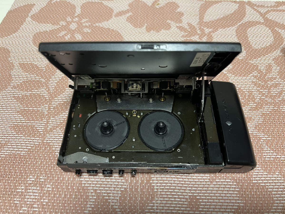 SONY WM-F404 カセット レコーダー AIWA アイワ TP-M12 レトロ　動作未確認　ジャンク品　2点_画像4