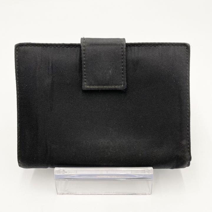 正規品! ブラック 三角ロゴプレート 二つ折り財布 プラダ PRADA