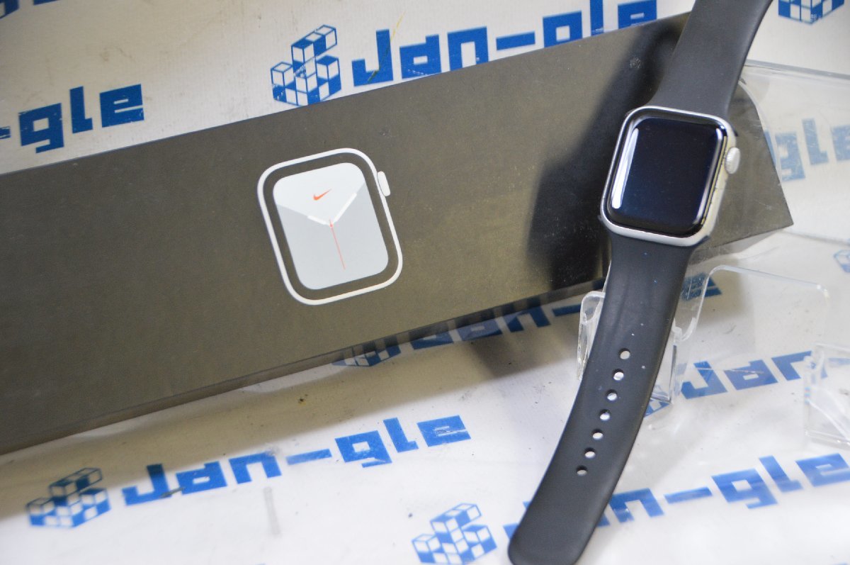  Kansai отправка Apple Apple Watch Nike Series 5 40mm 32GB GPS модель MX3R2J/A дешевый 1 иен старт!* обсуждаемый умные девайсы J445029 P
