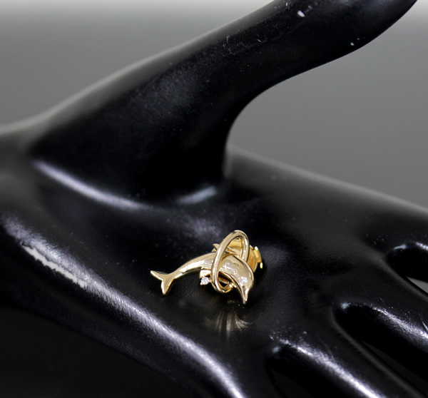 タサキ 田崎真珠 TASAKI イルカ ダイヤ ピンブローチ K18YG○0.02ct