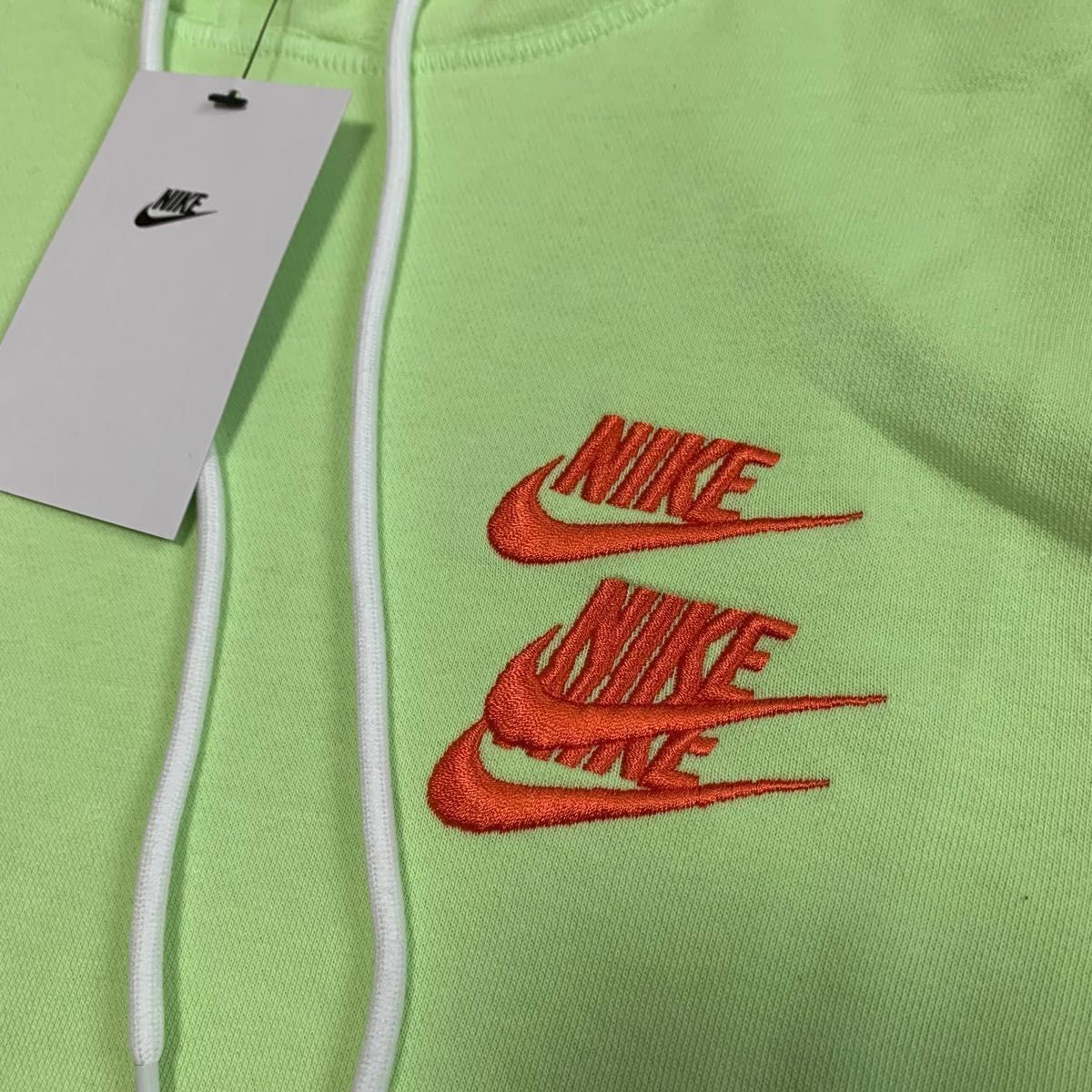 ナイキ ワールドツアー プルオーバーフーディ ライム 新品 XXL NIKE NSW WTOUR PO HOODIE パーカー