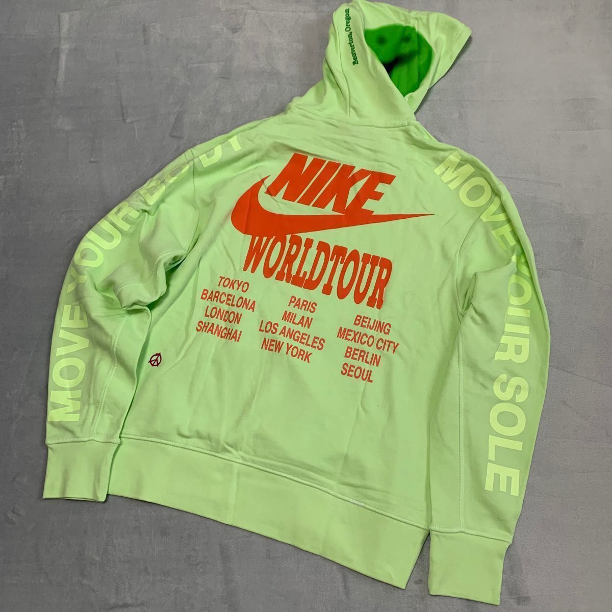 ナイキ ワールドツアー プルオーバーフーディ ライム 新品 XXL NIKE NSW WTOUR PO HOODIE パーカー