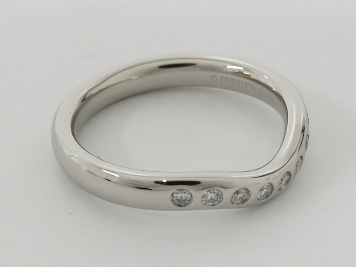 Tiffany&Co. カーブドバンドリング プラチナ Pt950 ダイヤモンド 9P