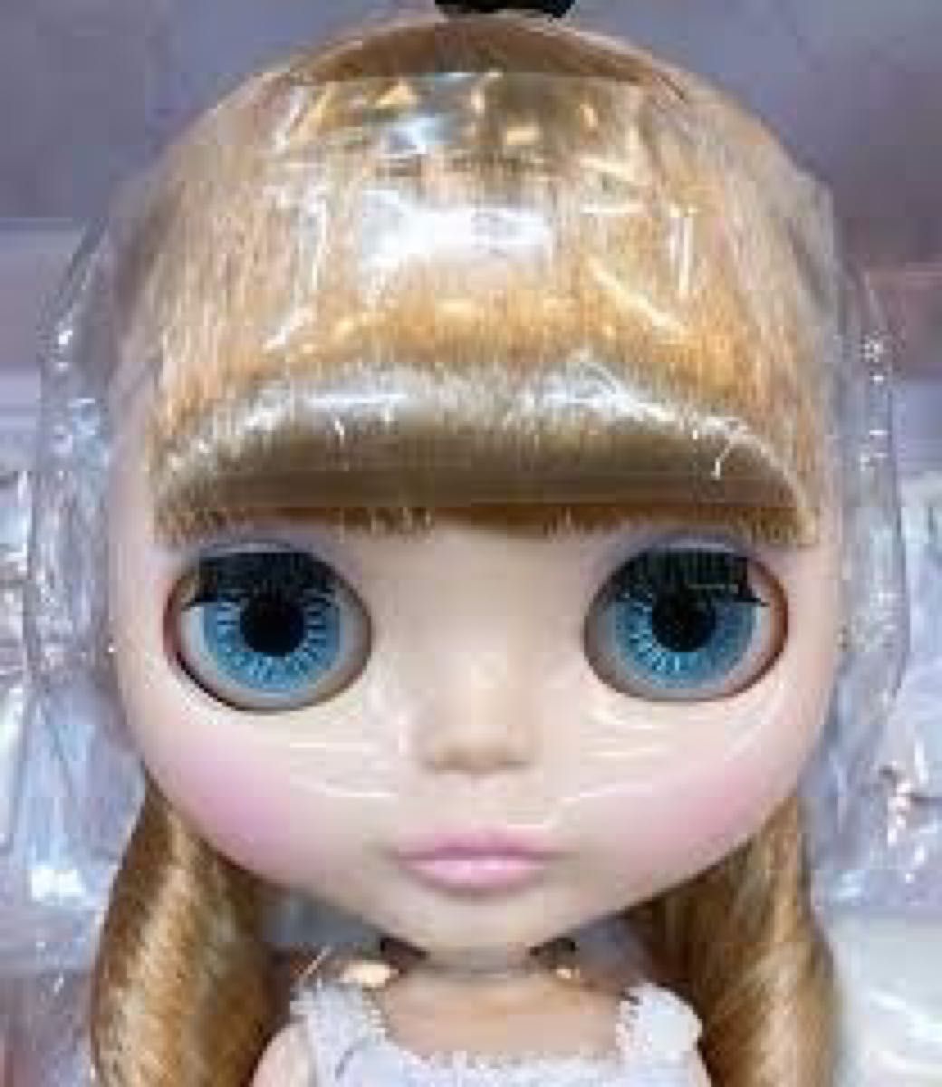 フィギュア ネオブライス ラブアンドモア CWC限定 www.ajyall.com