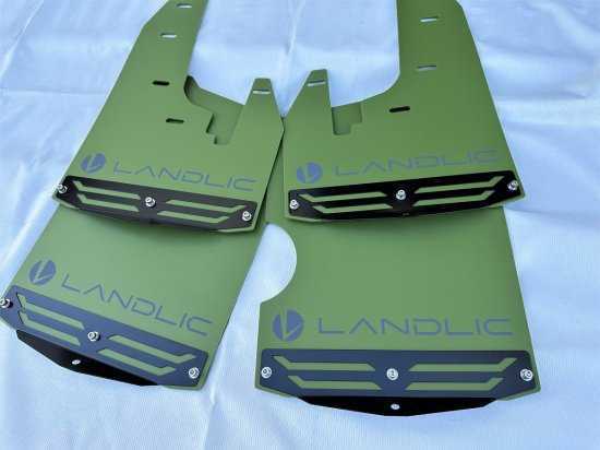 New!デリカD:5後期車用マッドフラップ (オリーブ)☆LANDLIC JAPAN