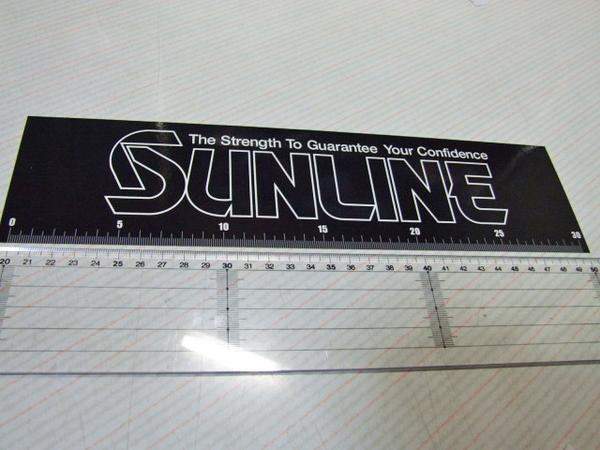 サンライン！Sunline/メジャー付き/新型/ブラック/ステッカー/シール ※ ヤフーショッピングストア/レア物商会・健美堂でも大量出品中！_画像1