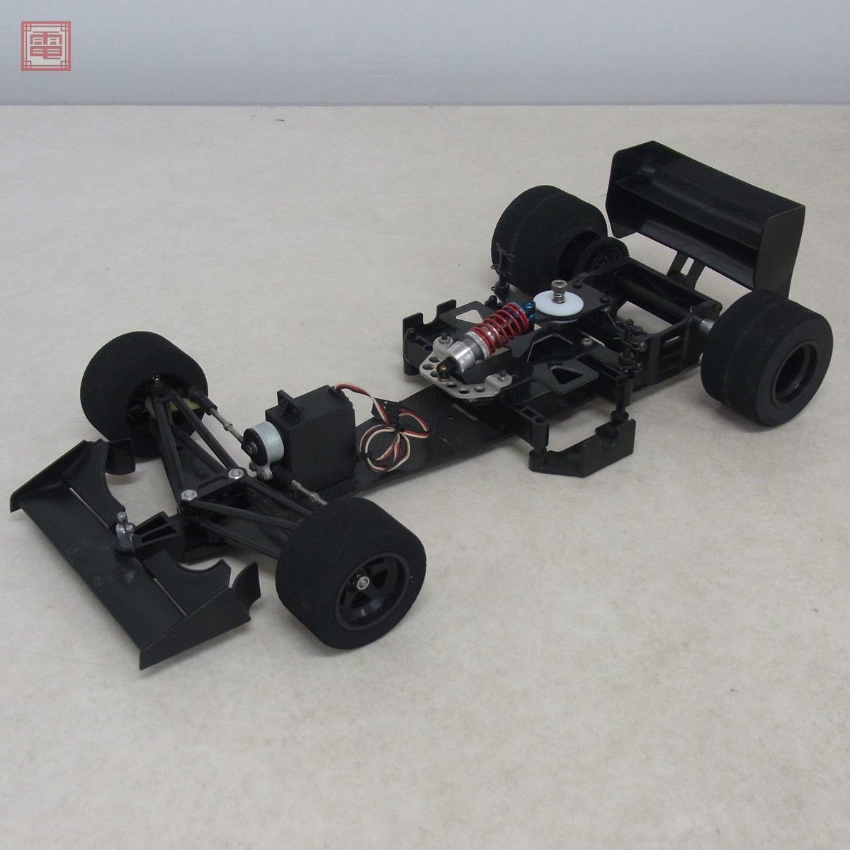 Yahoo!オークション - タミヤ 1/10 F103 サーボ搭載 電動RC Yahoo!オークション - タミヤ 1/10 F103 サーボ搭載 電動RC