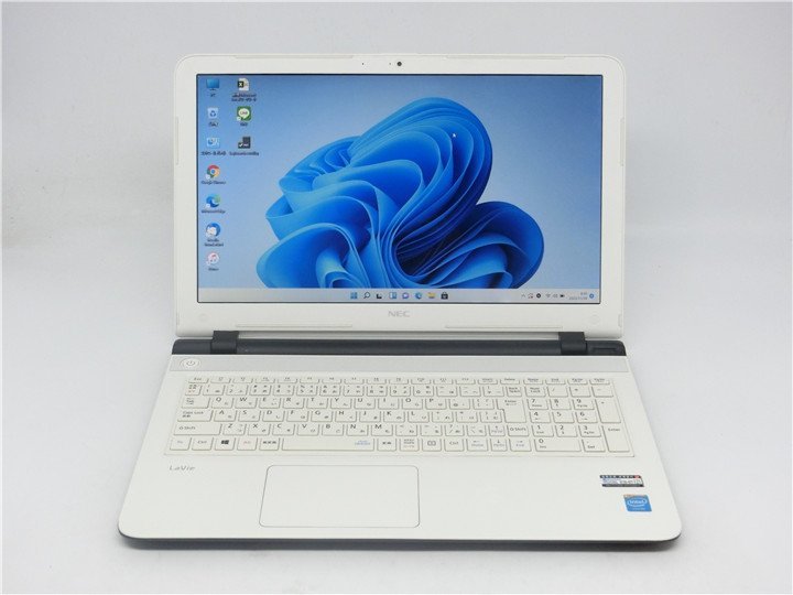 結婚祝い 最新Win11Pro/カメラ内蔵/15.6型/ノートPC/新品SSD256/8GB/Celeron 3205U/NEC NS100/A Office搭載/HDMI/USB3.0/Bluetooth/テンキー 15インチ~ 結婚祝い 最新Win11Pro/カメラ内蔵/15.6型/ノートPC/新品SSD256/8GB/Celeron 3205U/NEC NS100/A Office搭載/HDMI/USB3.0/Bluetooth/テンキー 15インチ~