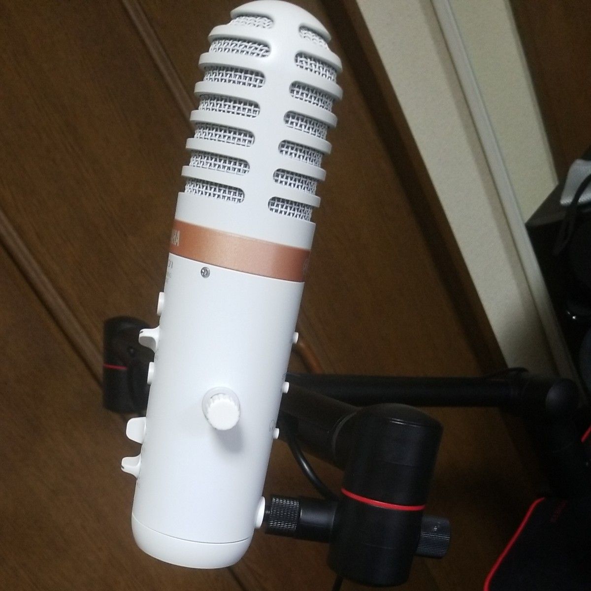 YAMAHA AG01 W ホワイト ミキサーとオーディオインターフェース YAMAHA AG01 W ホワイト ミキサーとオーディオインターフェース