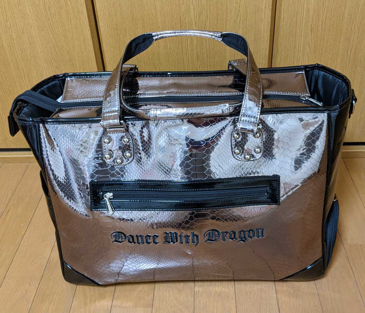 Dance With Dragonボストンバッグ 限定品 ほぼ未使用の掘り出し物 ...