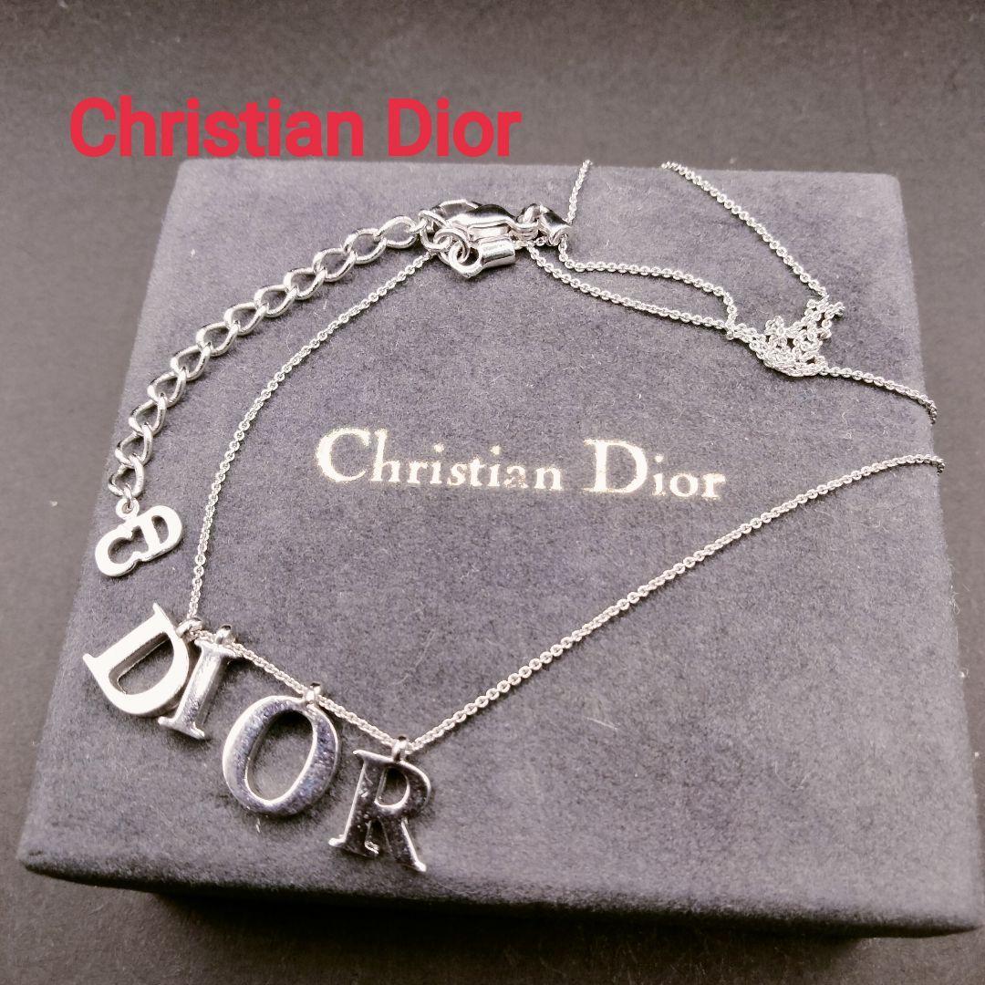 Christian Dior ロゴネックレス シルバー クリスチャンディオール