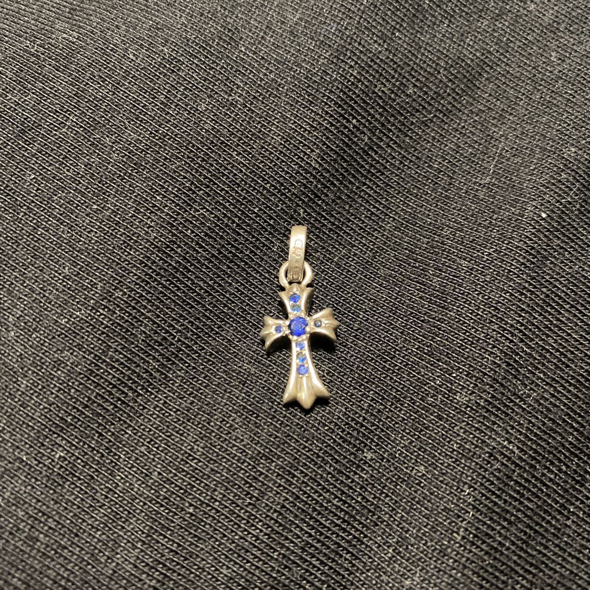 ベビーファット クロムハーツ CHROME HEARTS ペンダントトップ クロスチャーム パヴェダイヤ ベビーファット クロムハーツ CHROME HEARTS ペンダントトップ クロスチャーム パヴェダイヤ